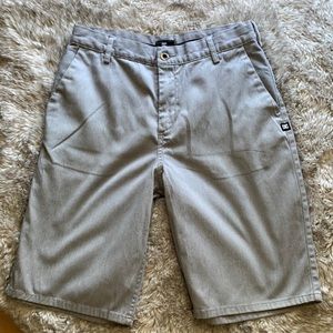 Mens Size 30 DC gray shorts